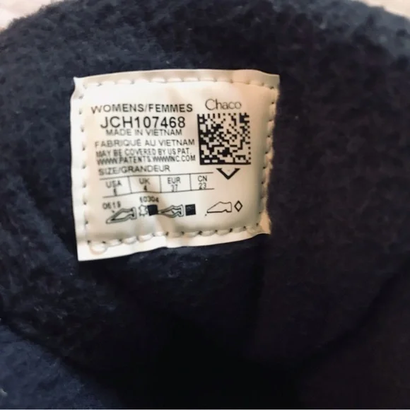 Chaco Borealis Quilt Waterproof Boots Navy Blue Quilted Insulated Winter Boot 6 - Picture 5 of 9